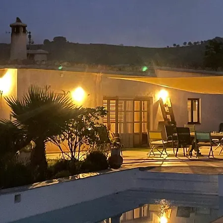 Entire Vineyard With Pool Holiday home *